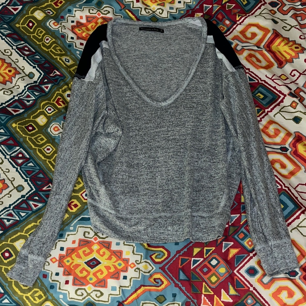 Gray Long Sleeve Abercrombie Top